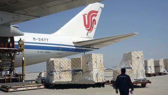 咸阳机场航空快递开通西安至库尔勒航空快递服务，029-87803958